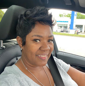 Meet your Posher, Aretha